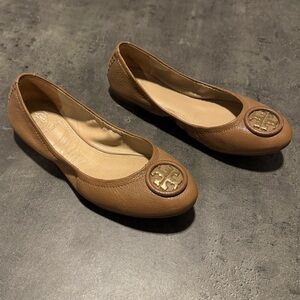 Tory Butch Tan Allie Ballet Flats, Size 5